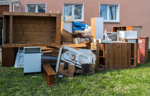 Best Construction Debris Removal  in Hemlock, MI